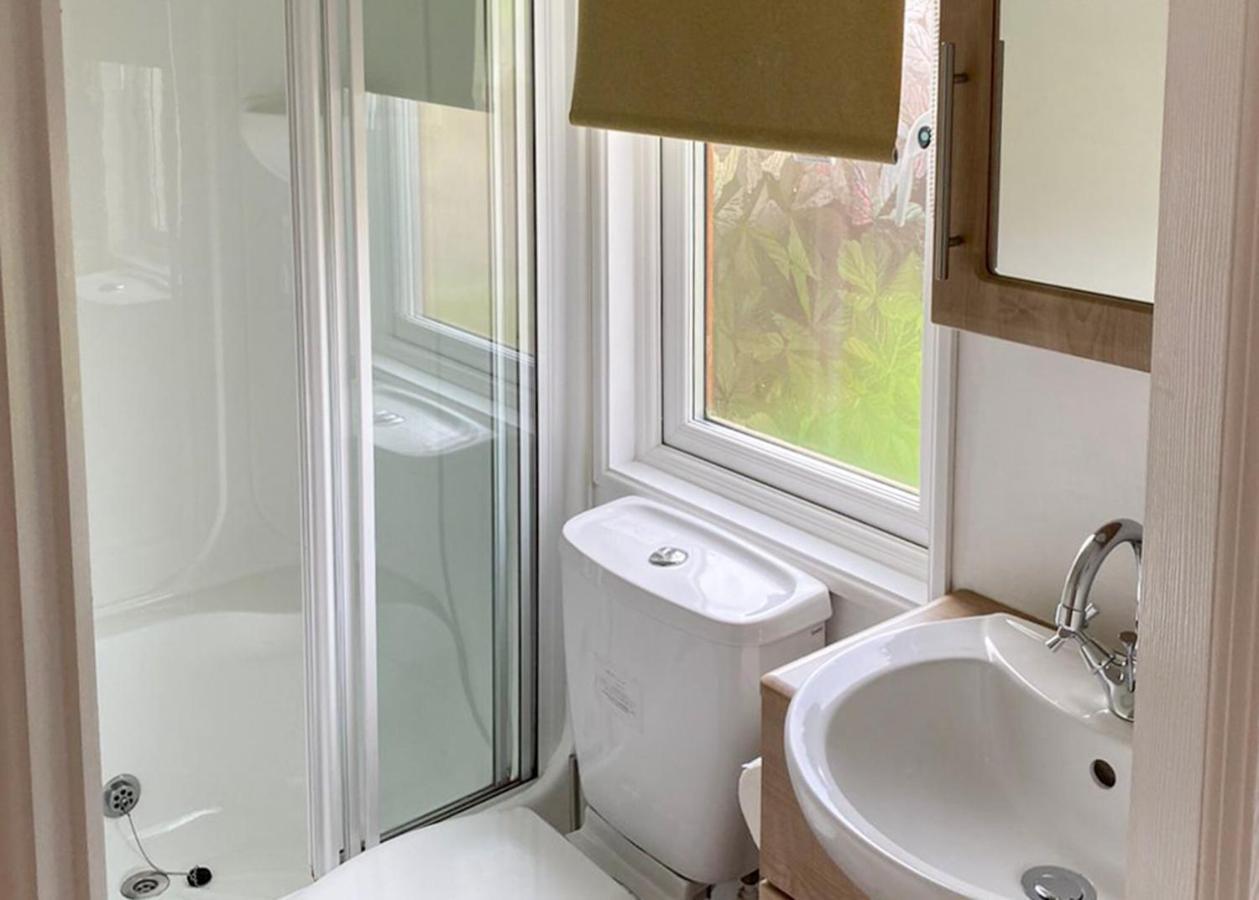 Shear Barn Holiday Park Hastings Bagian luar foto